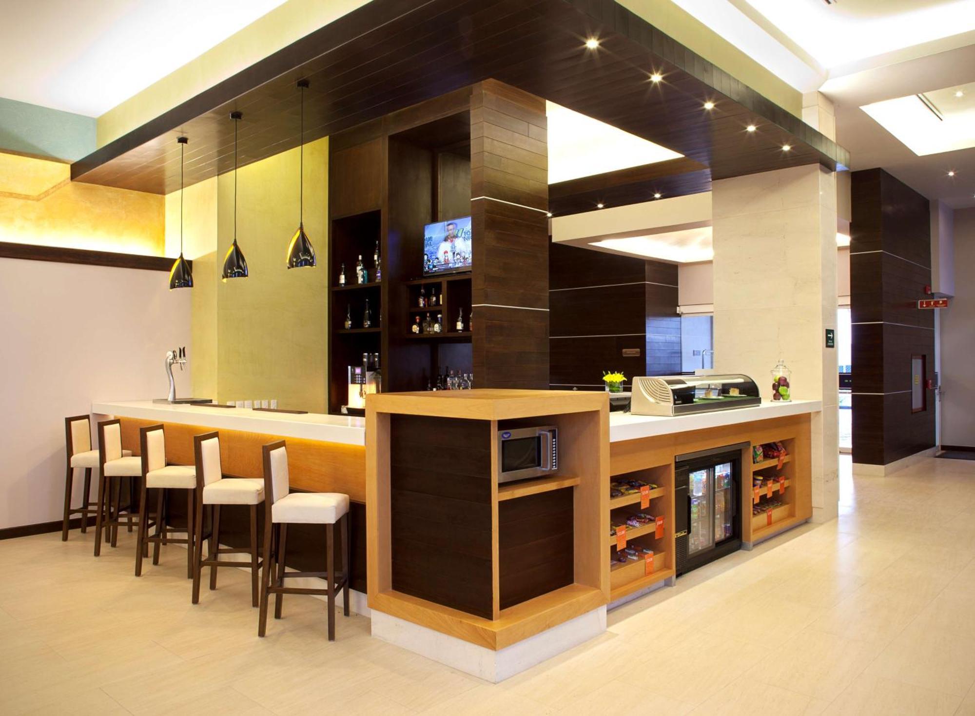 Hampton Inn By Hilton Silao-Aeropuerto, Mexico Buitenkant foto
